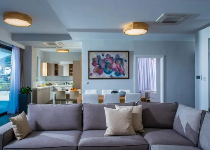 Orama Luxury Villa 4 Bedrooms With Private Pool