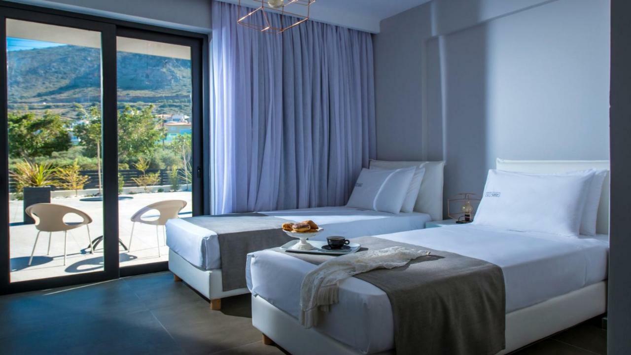 Villa Orama Luxury 4 Bedrooms With Private Pool